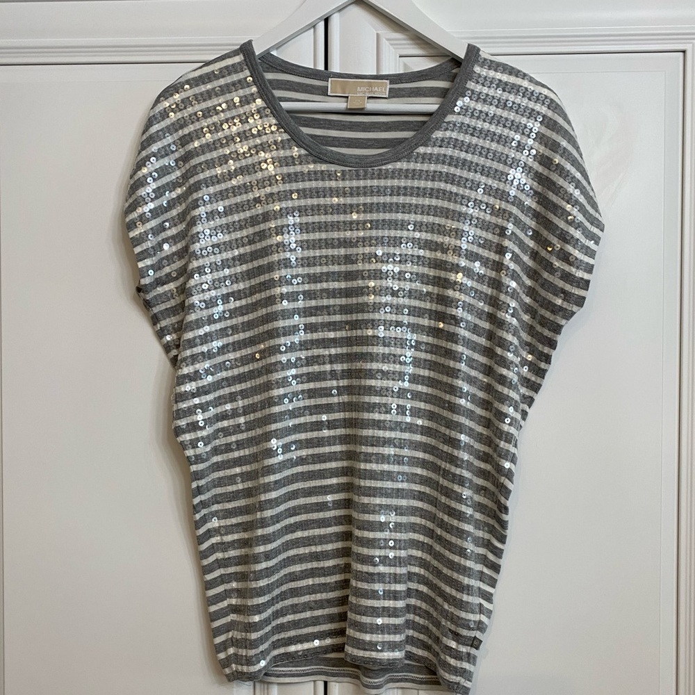 Michael Michael Kors Size X-Small Short Sleeve Top Grey White Stripes Sequins